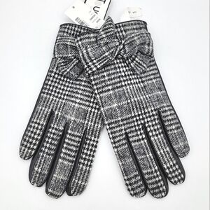Houndstooth Gloves NWT #2374